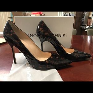 Manolo Blahnik Patent Brown Tortoise Size 11